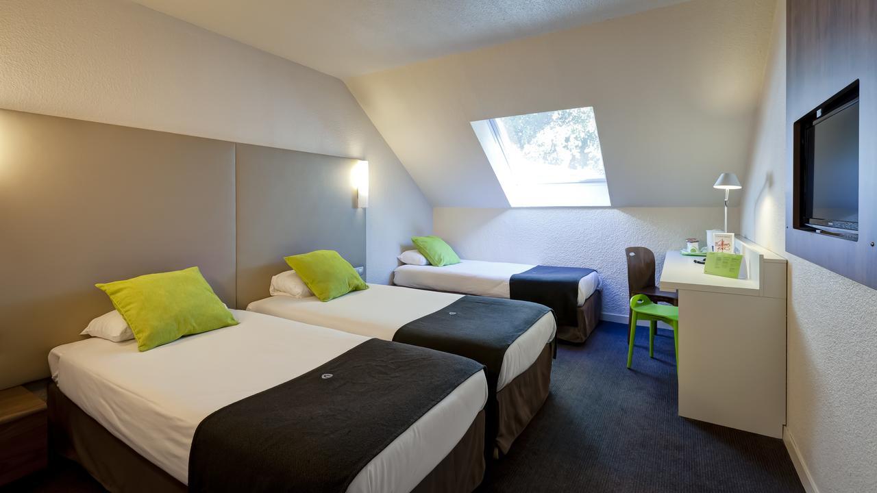 Campanile Geneve - Ferney-Voltaire Hotel Buitenkant foto